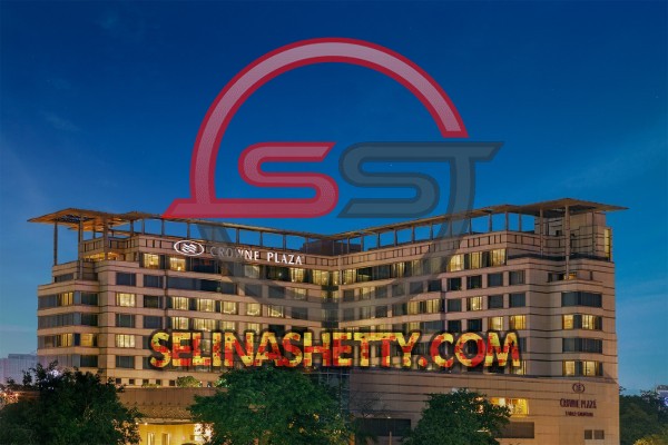 escorts service near hotel crowne plaza gurgaon