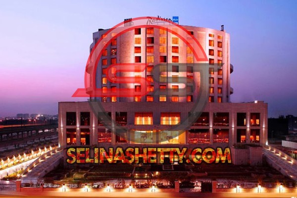 escorts service near radisson blu hotel dwarka new delhi