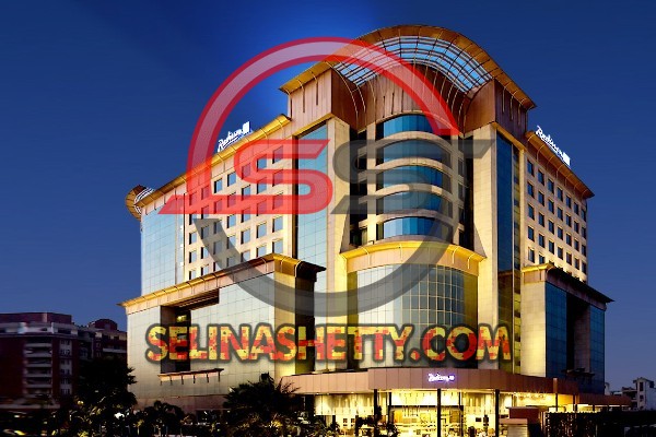 escorts service near radisson blu hotel kaushambi ghaziabad
