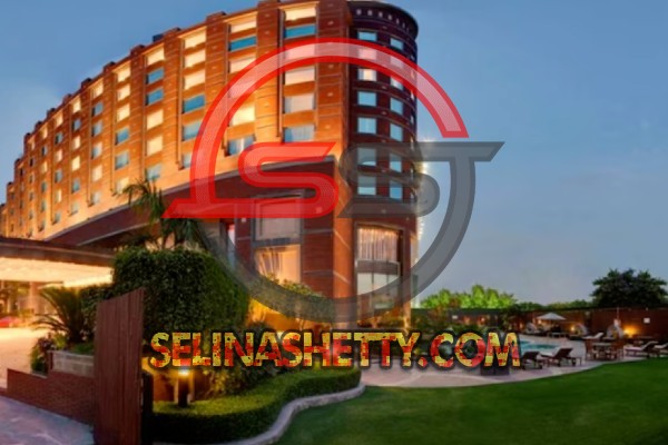 escorts service near radisson blu mbd hotel noida