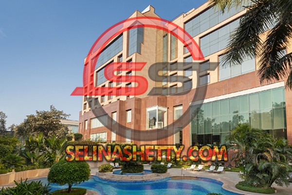 escorts service near sheraton hotel saket new delhi
