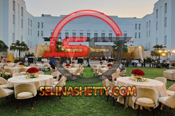 escorts service near the imperial hotel janpath connaught place new delhi